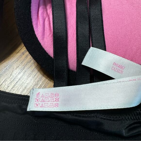 PINK Victoria’s Secret Black Wear Everywhere Push Up Bra Size 32B w/ Underwire - Picture 11 of 11